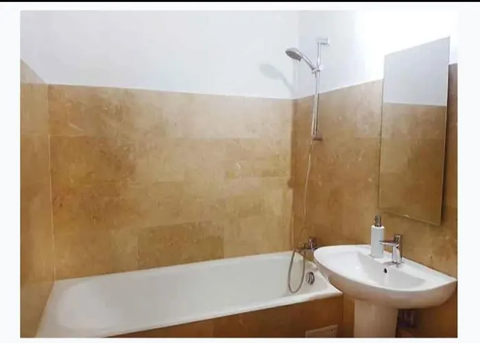 Piata Victoriei Pat Dublu, Canapea Extensibila Apartman *