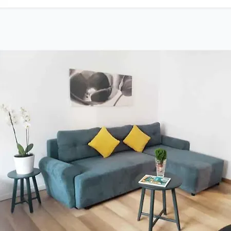 Piata Victoriei Pat Dublu, Canapea Extensibila